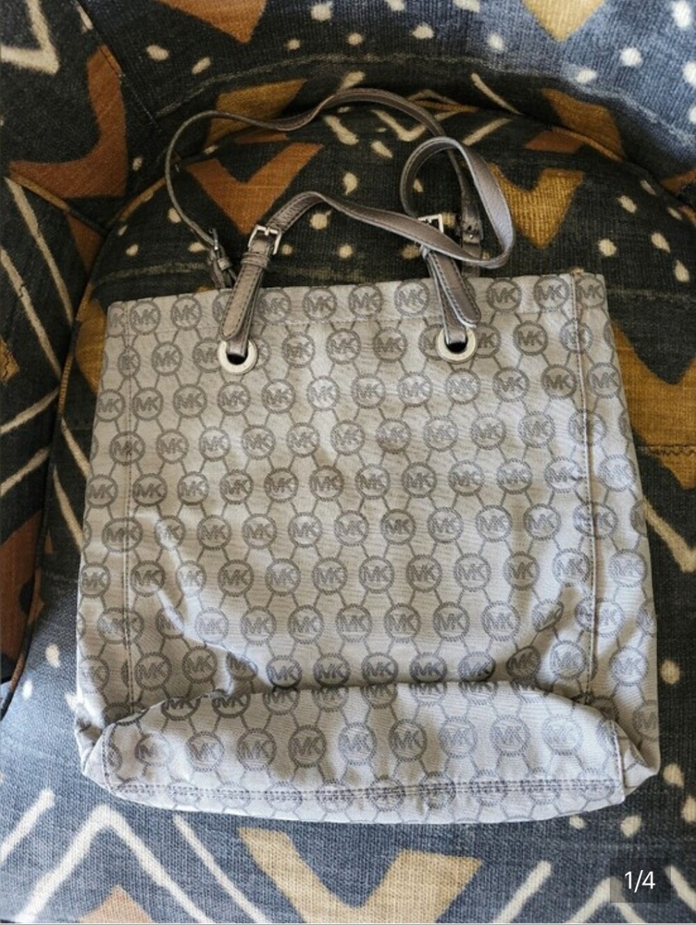 Micheal Kors Jetset Tote Silver Glitter Monogram Grey Gunmetal Large Retail 198 - Picture 5 of 8